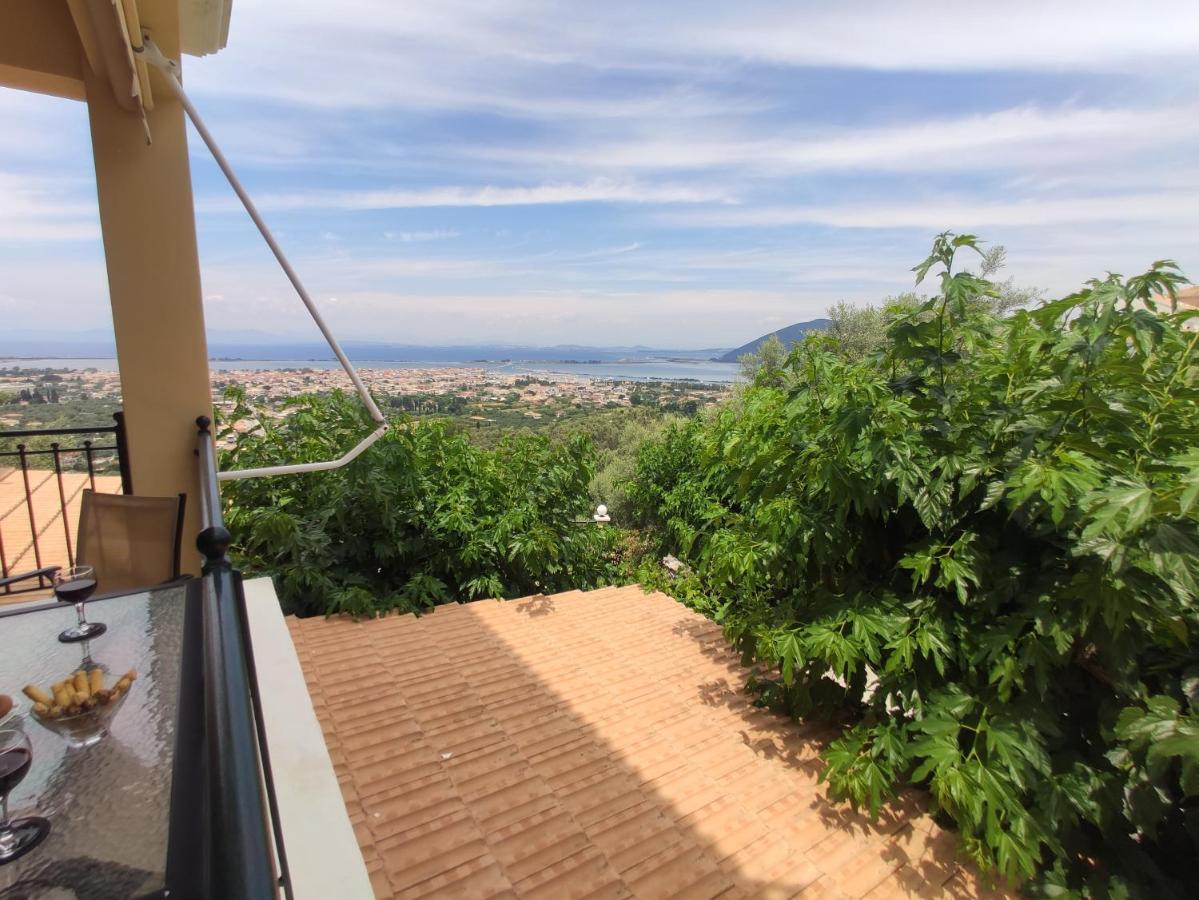 Irida Apartment Apolpaina Exterior photo